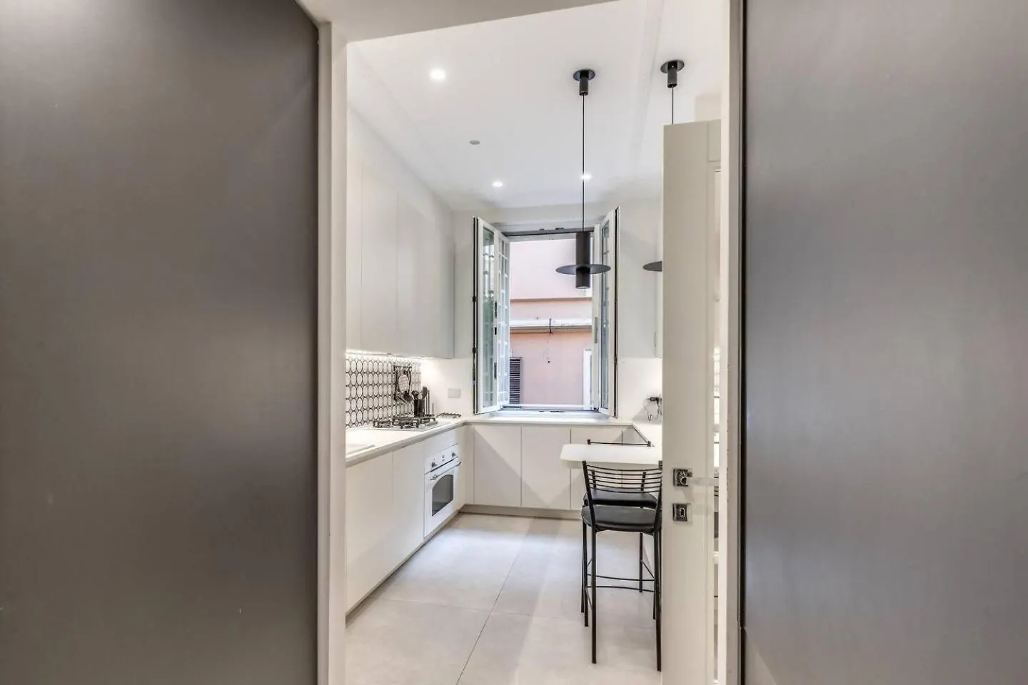 Luxury Flat With Terrace By Historic Center Appartement Rome 0*,